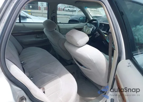 1999 Mercury Grand Marquis Gs from USA, damaged, VIN 2MEFM74W4XX712009